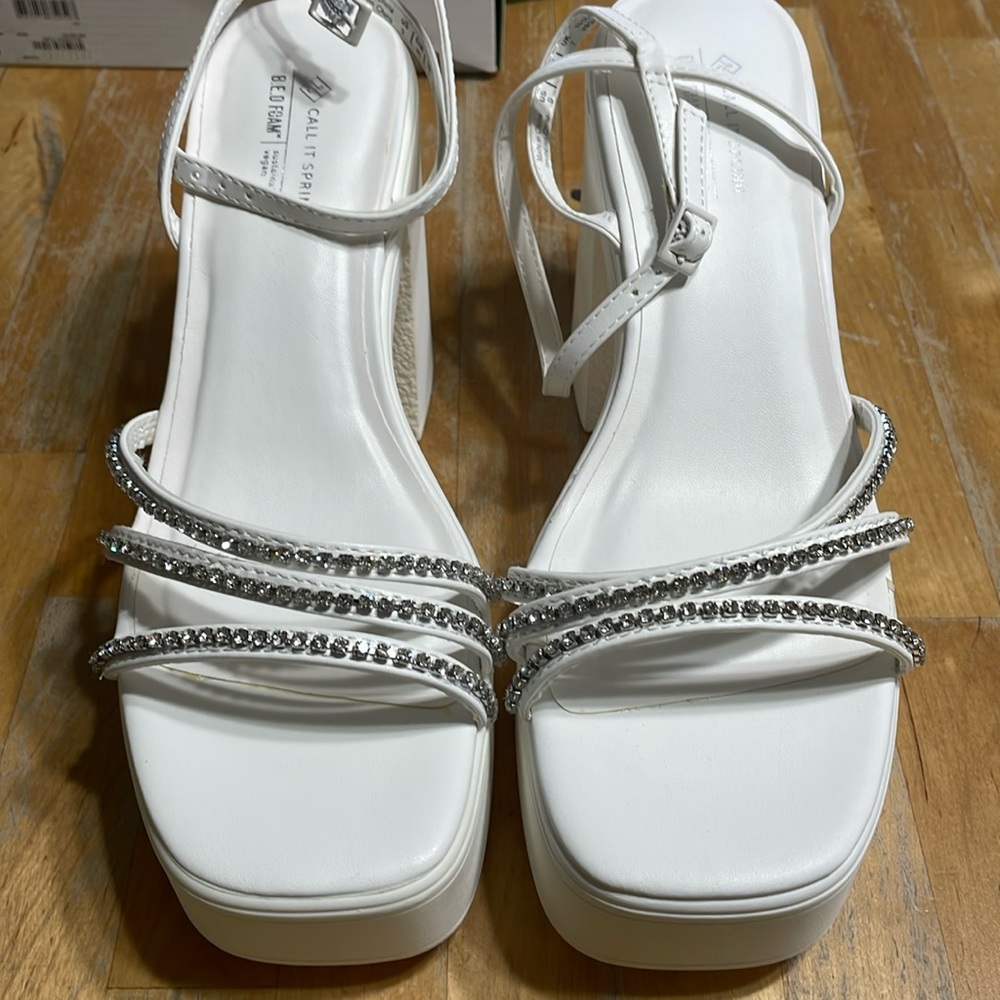 New in box Call it spring Iriss heeled platform sandals